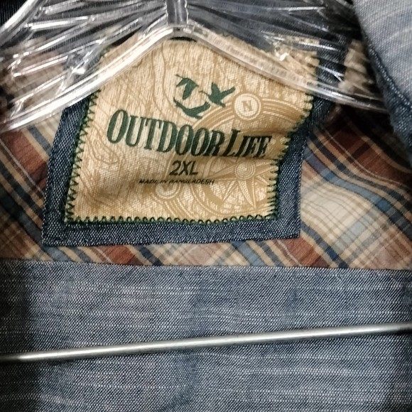 Outdoor Life Men's Casual Gray Button-Down Shirt - Picture 2 of 4